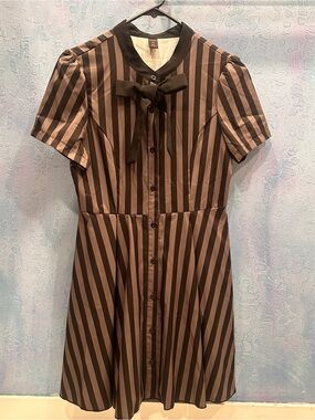 Black & Grey Striped Bow-Front Dress